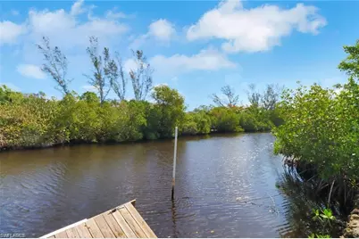 2447 Harbor Rd, Naples, FL 34104 - Photo 9