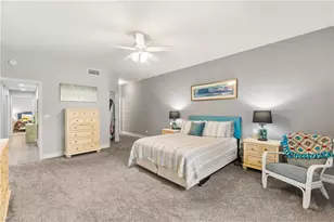 200 Diamond Cir, Naples, FL 34110 - Photo 19