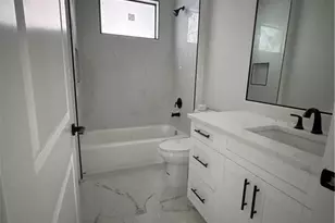 4220 64th Ave NE, Naples, FL 34120 - Photo 9