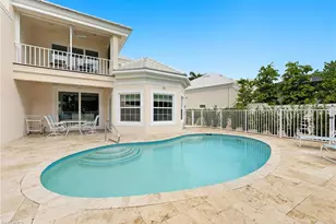 360 Carlton Pl, Naples, FL 34108 - Photo 1