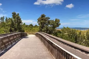 2555 Seychelles Dr, Naples, FL 34112 - Photo 27