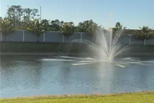 2555 Seychelles Dr, Naples, FL 34112 - Photo 15