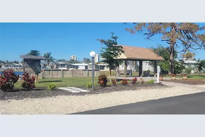 4684 Lahaina Ln, Bonita Springs, FL 34134 - Photo 35