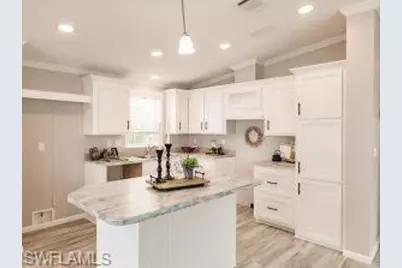 4684 Lahaina Ln, Bonita Springs, FL 34134 - Photo 9