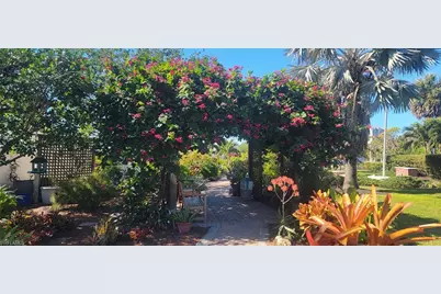 4684 Lahaina Ln, Bonita Springs, FL 34134 - Photo 31