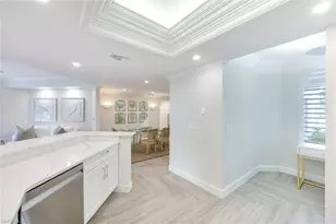 2166 Anchorage Ln, Naples, FL 34104 - Photo 5