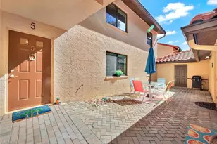 196 Albi Rd, Naples, FL 34112 - Photo 21