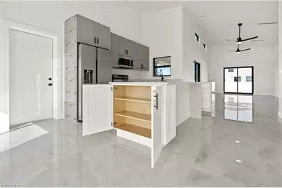 919 Columbus Blvd S, Lehigh Acres, FL 33974 - Photo 7