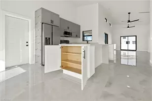 919 Columbus Blvd S, Lehigh Acres, FL 33974 - Photo 7