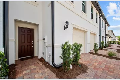 1632 Lake Jessup Cir, Cape Coral, FL 33909 - Photo 5