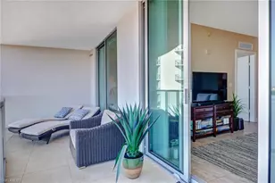 3000 Oasis Grand Blvd, Fort Myers, FL 33916 - Photo 5