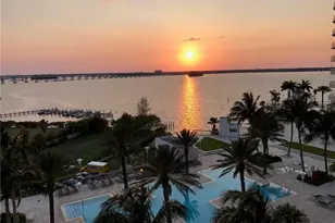 3000 Oasis Grand Blvd, Fort Myers, FL 33916 - Photo 25