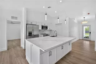 429 Lillon Ave S, Lehigh Acres, FL 33974 - Photo 7