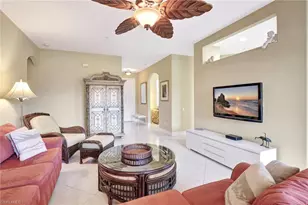 784 Carrick Bend Cir, Naples, FL 34110 - Photo 13