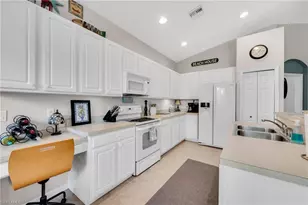 28220 Caballero Way, Bonita Springs, FL 34135 - Photo 7