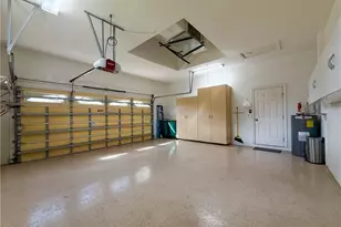 516 Eagle Creek Dr, Naples, FL 34113 - Photo 27