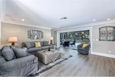 723 Willowhead Dr, Naples, FL 34103 - Photo 3
