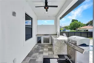 636 NE 8th Terrace, Cape Coral, FL 33909 - Photo 29