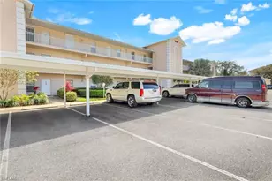 3250 Cypress Glen Way, Naples, FL 34109 - Photo 3