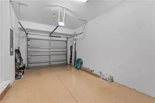 2850 Blossom Wy, Naples, FL 34120 - Photo 31