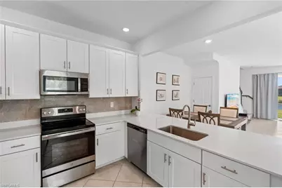 2850 Blossom Way, Naples, FL 34120 - Photo 17