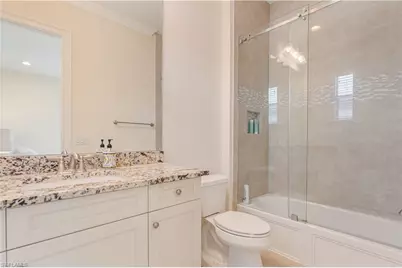 6424 Pembroke Way, Naples, FL 34113 - Photo 15