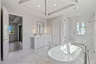 285 Central Ave, Naples, FL 34102 - Photo 25
