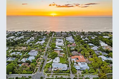 285 Central Ave, Naples, FL 34102 - Photo 39