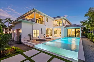 285 Central Ave, Naples, FL 34102 - Photo 37