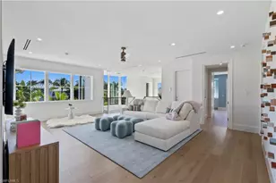 285 Central Ave, Naples, FL 34102 - Photo 21