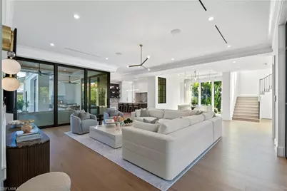 285 Central Ave, Naples, FL 34102 - Photo 5