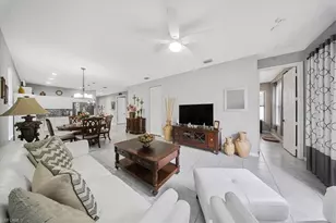 8805 Madrid Cir, Naples, FL 34104 - Photo 11