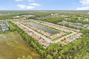 8805 Madrid Cir, Naples, FL 34104 - Photo 7