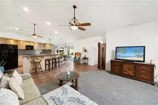 726 NW 37th Pl, Cape Coral, FL 33993 - Photo 19