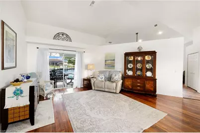 726 NW 37th Pl, Cape Coral, FL 33993 - Photo 5