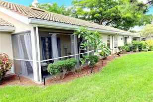 337 Emerald Bay Cir, Naples, FL 34110 - Photo 25