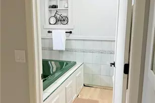 337 Emerald Bay Cir, Naples, FL 34110 - Photo 19