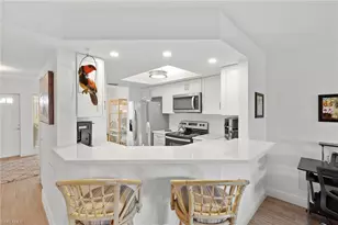 840 Gulf Pavillion Dr, Naples, FL 34108 - Photo 5