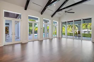 605 Galleon Dr, Naples, FL 34102 - Photo 13