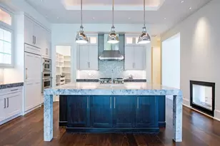 605 Galleon Dr, Naples, FL 34102 - Photo 15