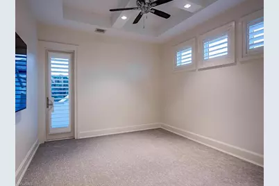 605 Galleon Dr, Naples, FL 34102 - Photo 29