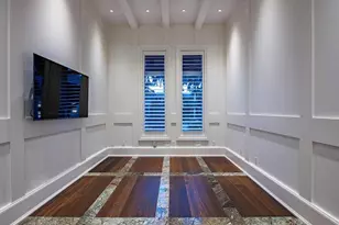 605 Galleon Dr, Naples, FL 34102 - Photo 19