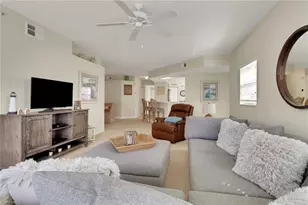 6923 Satinleaf Rd N, Naples, FL 34109 - Photo 5