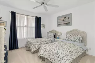 300 Horse Creek Dr, Naples, FL 34110 - Photo 9