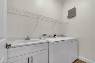 837 Vistana Cir, Naples, FL 34119 - Photo 29