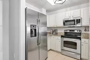 201 Arbor Lake Dr, Naples, FL 34110 - Photo 7