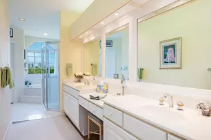 8440 Abbington Cir, Naples, FL 34108 - Photo 11