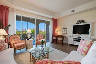 8440 Abbington Cir, Naples, FL 34108 - Photo 5