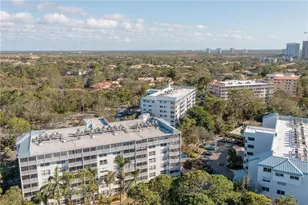 285 Naples Cove Dr, Naples, FL 34110 - Photo 23