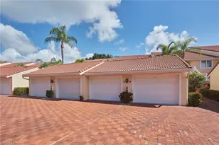 2405 Hidden Lake Dr, Naples, FL 34112 - Photo 19